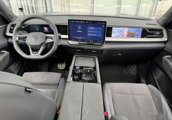 Подержанный автомобиль Volkswagen Teramont 2025 года (9 фото)