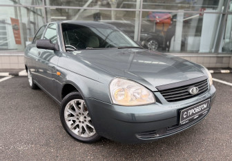 Подержанный автомобиль LADA (ВАЗ) Priora Sedan 2008 года (3 фото)