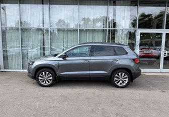 Подержанный автомобиль Skoda Karoq 2021 года (8 фото)