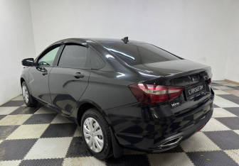 Подержанный автомобиль LADA (ВАЗ) Vesta Sedan 2024 года (7 фото)