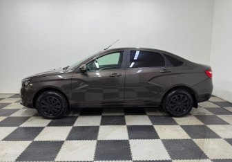 Подержанный автомобиль LADA (ВАЗ) Vesta Sedan 2021 года (8 фото)