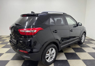 Подержанный автомобиль Hyundai Creta 2017 года (5 фото)