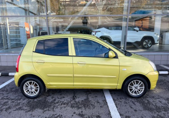 Подержанный автомобиль Kia Picanto 2007 года (4 фото)