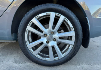 Подержанный автомобиль LADA (ВАЗ) Vesta Wagon 2021 года (12 фото)