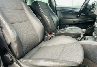 Подержанный автомобиль Opel Astra Hatchback 2004 года (11 фото)
