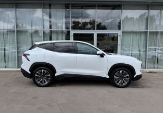 Подержанный автомобиль Jetour Dashing 2023 года (4 фото)