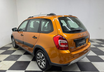 Подержанный автомобиль LADA (ВАЗ) Granta Wagon 2020 года (7 фото)