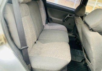 Подержанный автомобиль LADA (ВАЗ) 2111 2001 года (10 фото)