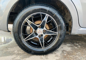 Подержанный автомобиль Chevrolet Aveo Sedan 2010 года (12 фото)