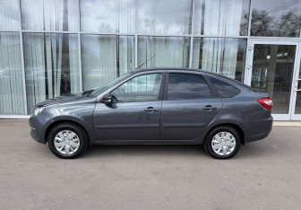 Подержанный автомобиль LADA (ВАЗ) Granta Liftback 2021 года (8 фото)