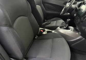 Подержанный автомобиль Nissan Juke 2011 года (9 фото)