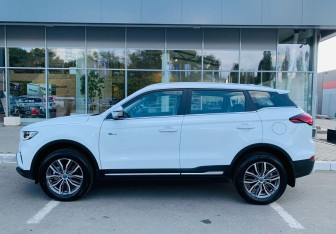 Подержанный автомобиль Belgee X70 2024 года (8 фото)