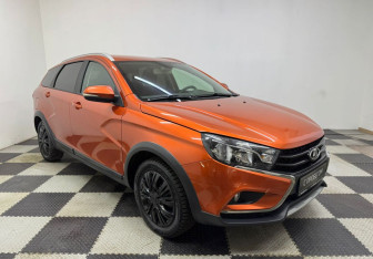 Подержанный автомобиль LADA (ВАЗ) Vesta Wagon 2018 года (3 фото)