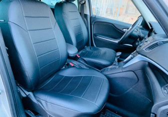 Подержанный автомобиль Opel Zafira Compactvan 2012 года (9 фото)