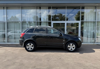 Подержанный автомобиль Opel Antara 2008 года (4 фото)
