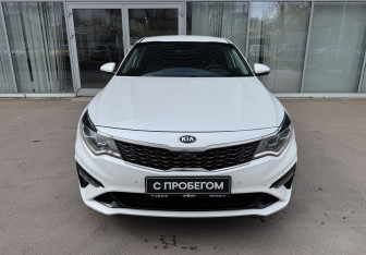 Подержанный автомобиль Kia Optima Sedan 2020 года (2 фото)