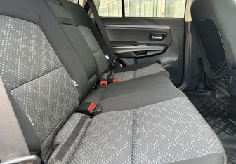 Подержанный автомобиль Great Wall Hover H3 2014 года (11 фото)