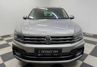 Подержанный автомобиль Volkswagen Tiguan 2018 года (2 фото)