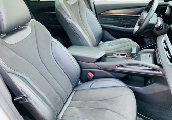 Подержанный автомобиль Geely Monjaro 2024 года (9 фото)