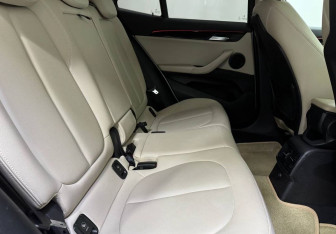 Подержанный автомобиль BMW X2 2018 года (11 фото)