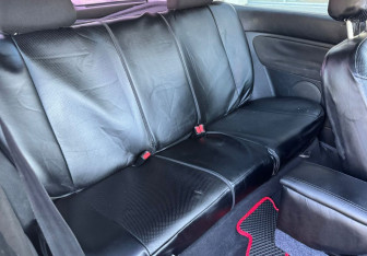 Подержанный автомобиль Volkswagen Golf Hatchback 1999 года (11 фото)