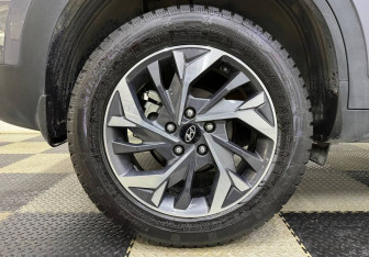 Подержанный автомобиль Hyundai Creta 2022 года (12 фото)