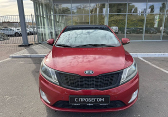 Подержанный автомобиль Kia Rio Sedan 2013 года (2 фото)