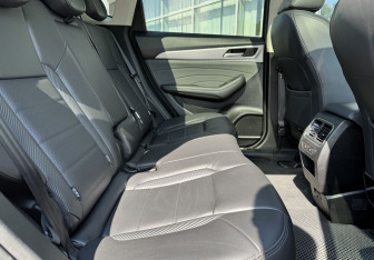 Подержанный автомобиль Haval F7 2024 года (11 фото)