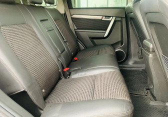 Подержанный автомобиль Chevrolet Captiva 2013 года (11 фото)