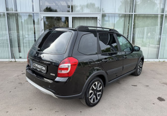 Подержанный автомобиль LADA (ВАЗ) Granta Wagon 2023 года (5 фото)
