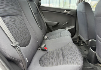 Подержанный автомобиль Hyundai Solaris Sedan 2014 года (11 фото)