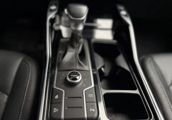 Подержанный автомобиль Kia Sorento 2021 года (14 фото)