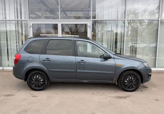 Подержанный автомобиль LADA (ВАЗ) Kalina Wagon 2015 года (4 фото)