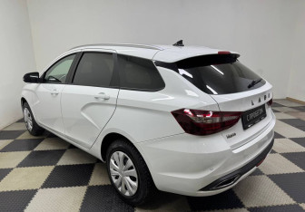 Подержанный автомобиль LADA (ВАЗ) Vesta Wagon 2023 года (7 фото)