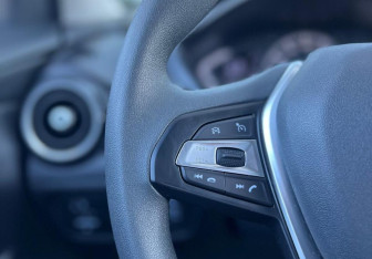 Подержанный автомобиль Changan Alsvin 2023 года (13 фото)