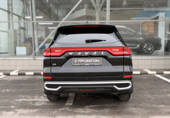 Подержанный автомобиль Haval M6 2023 года (6 фото)