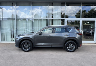 Подержанный автомобиль Mazda CX-5 2020 года (8 фото)