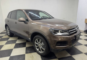 Подержанный автомобиль Volkswagen Touareg 2012 года (3 фото)