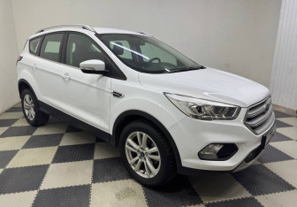 Подержанный автомобиль Ford Kuga 2018 года (3 фото)