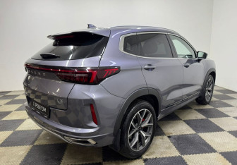 Подержанный автомобиль Exeed LX 2023 года (5 фото)