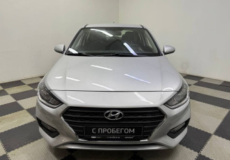 Подержанный автомобиль Hyundai Solaris Sedan 2017 года (2 фото)