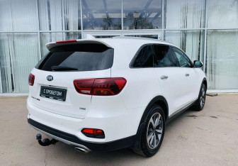 Подержанный автомобиль Kia Sorento 2019 года (5 фото)