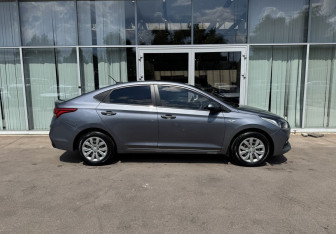 Подержанный автомобиль Hyundai Solaris Sedan 2019 года (4 фото)