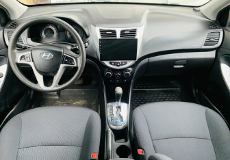 Подержанный автомобиль Hyundai Solaris Sedan 2014 года (9 фото)