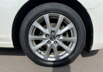 Подержанный автомобиль Mazda 6 Sedan 2015 года (12 фото)