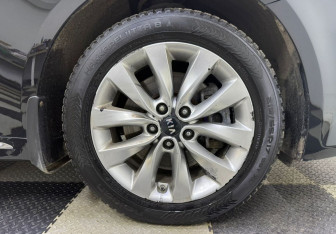 Подержанный автомобиль Kia Optima Sedan 2018 года (12 фото)