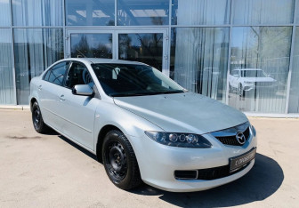 Подержанный автомобиль Mazda 6 Liftback 2006 года (3 фото)
