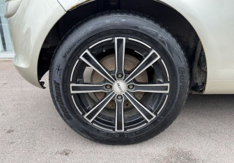 Подержанный автомобиль Opel Corsa 2008 года (12 фото)