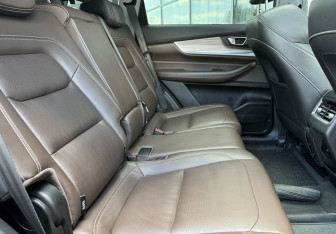 Подержанный автомобиль Chery Tiggo 8 Pro 2021 года (11 фото)
