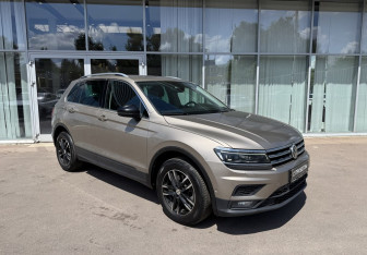 Подержанный автомобиль Volkswagen Tiguan 2019 года (3 фото)